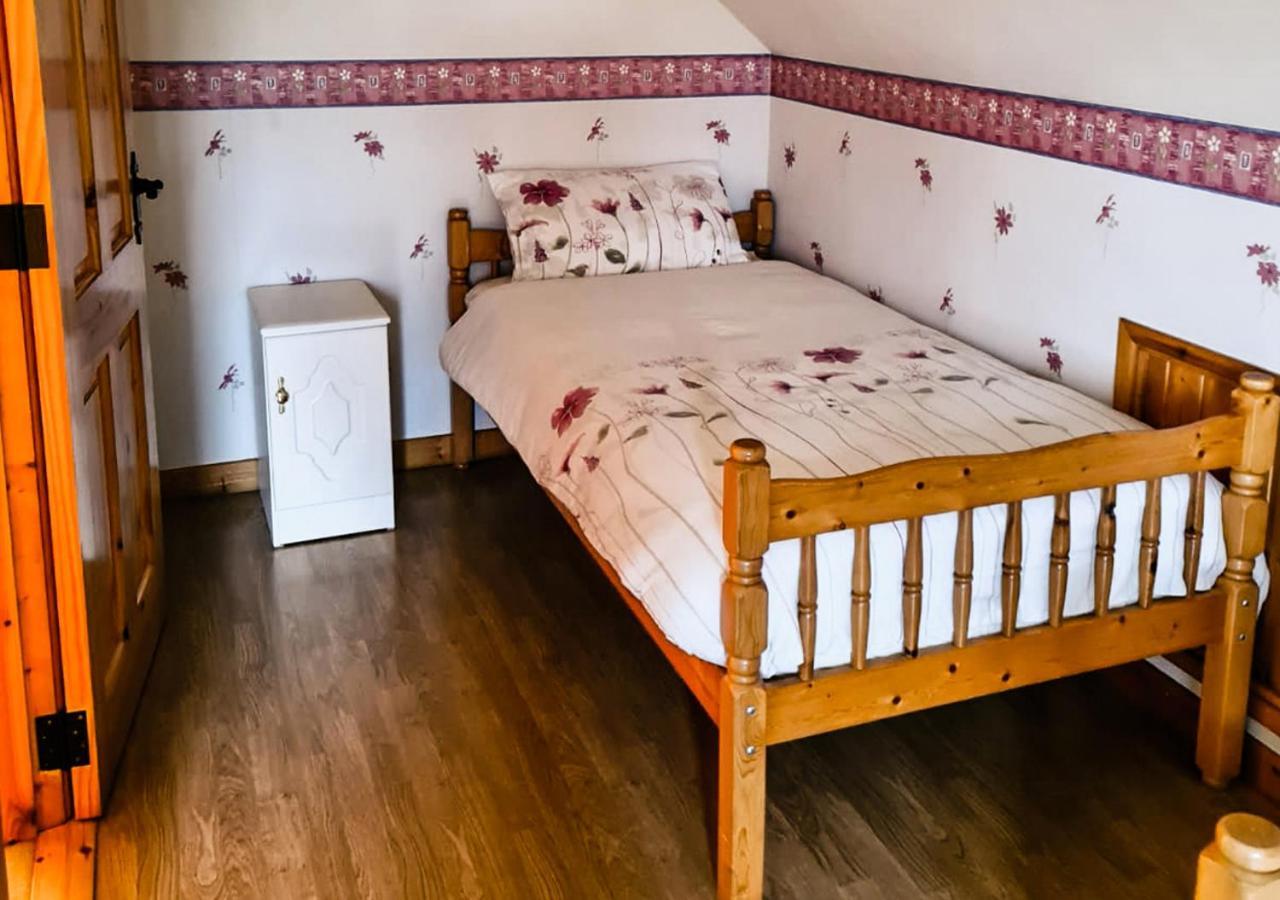 Moat Holiday Rental Lisnaskea Eksteriør bilde